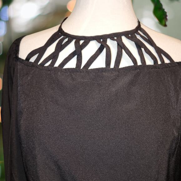 Shein Curve Black Dress - Size 2X - Elegant and Versatile - Picture 4 of 6